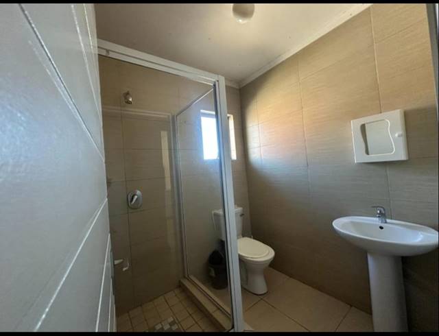 28 BEDROOM APARTMENT BLOCK FOR SALE IN MUSGRAVE